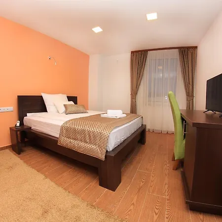 Dubai Hotel Plandiste